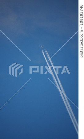 contrail contrail 109193746