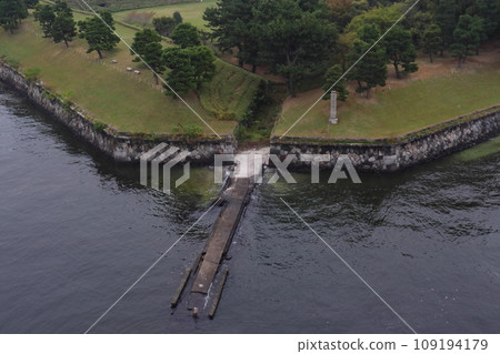 Historical site of Odaiba: Pier and stone monument of Daisan Daiba in Shinagawa Daiba Historical site of Odaiba: Pier and stone monument of Daisan Daiba in Shinagawa Daiba 109194179