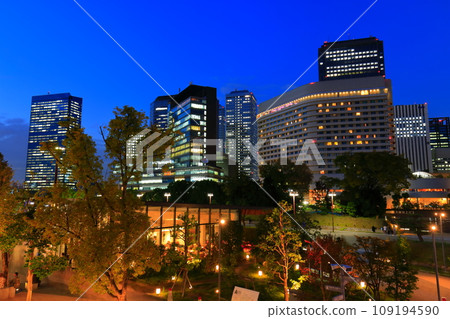[Osaka Prefecture] Night view of Osaka Business Park and Castle Garden Osaka 109194590