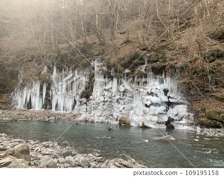 Icicle Icicle 109195158