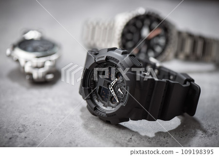 wristwatch for men wristwatch for men 109198395