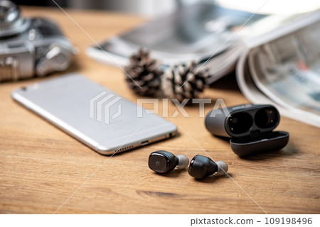 True wireless earbuds True wireless earbuds 109198496