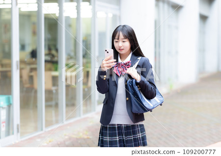 Portrait of a high school girl Photography cooperation: Ariake College of Education and Arts Portrait of a high school girl Photography cooperation: Ariake College of Education and Arts 109200777