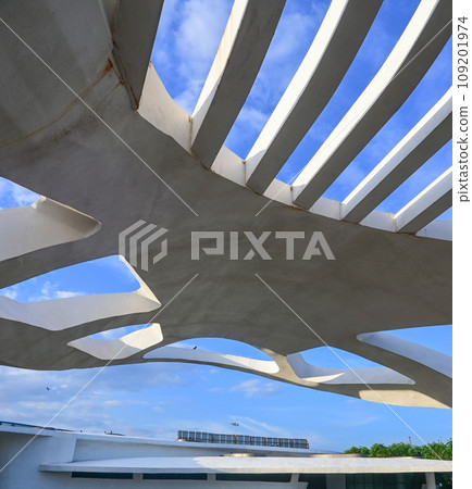 Beautiful futuristic structure Beautiful futuristic structure 109201974