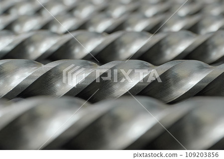 Steel drills spiral cutting edges 109203856