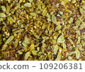 seaweed bud 109206381