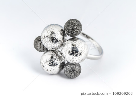 Silver minimalism diamond ring isolated on white background Silver minimalism diamond ring isolated on white background 109209203