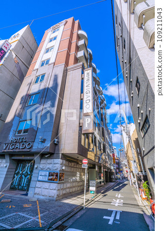 日本橫濱城市景觀,俯瞰橫濱車站周圍的飯店區 日本橫濱城市景觀,俯瞰橫濱車站周圍的飯店區 109211043