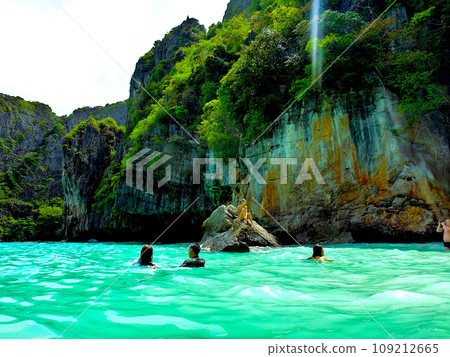 瑪雅灣, 皮皮島, 普吉島, 泰國 瑪雅灣, 皮皮島, 普吉島, 泰國 109212665