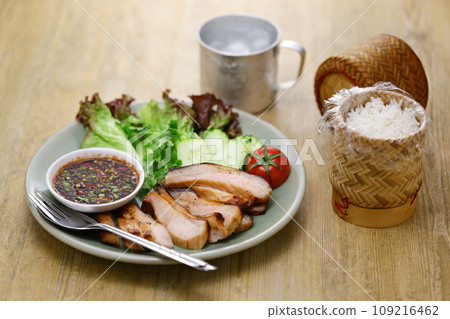 Komu yan (charcoal-grilled pork belly), Thai food Komu yan (charcoal-grilled pork belly), Thai food 109216462