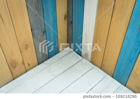 Wooden colored boards corner joint interior decor decoration design color 109218290