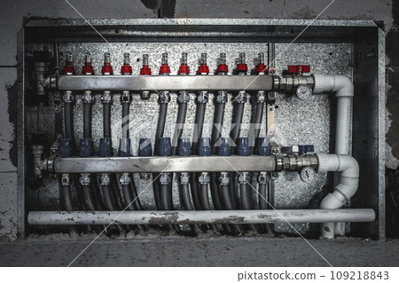 Heating manifold installed before final repair 109218843