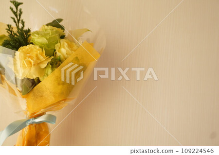 黃色的花束 109224546