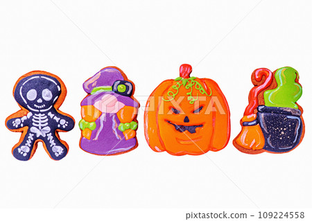 Halloween tasty gingerbread cookies isolated. Sweets in the form of a witch, a skeleton, a pumpkin. Halloween tasty gingerbread cookies isolated. Sweets in the form of a witch, a skeleton, a pumpkin. 109224558