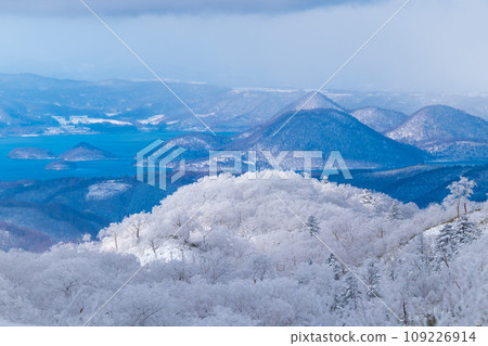 洞爺湖和白霜山 109226914