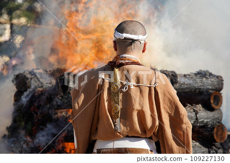 Bamboo fire 109227130