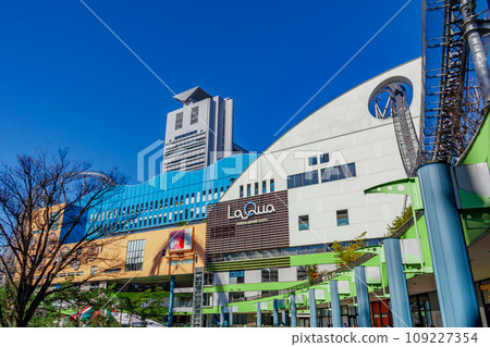 [東京的都市景觀] 東京巨蛋週邊的都市景觀 109227354