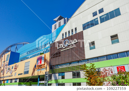 [東京的都市景觀] 東京巨蛋週邊的都市景觀 109227359