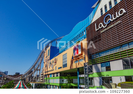[Urban landscape of Tokyo] Urban landscape around Tokyo Dome 109227360