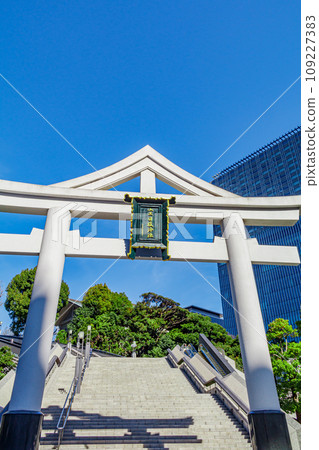 [Urban landscape of Tokyo] Urban landscape around Hie Shrine 109227383
