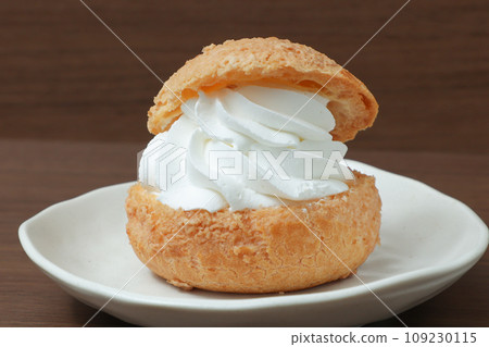 奶油泡芙、西式點心、甜點、鮮奶油、點心、便利商店點心、茶點心、蛋糕、麵包 109230115