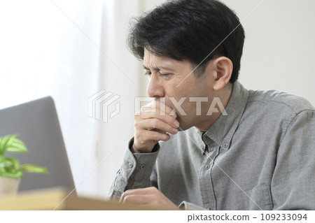 Man in poor health, nausea, norovirus, gastroenteritis Man in poor health, nausea, norovirus, gastroenteritis 109233094