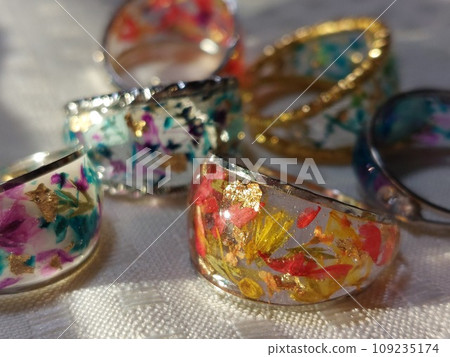 彩色樹脂戒指 彩色樹脂戒指 109235174