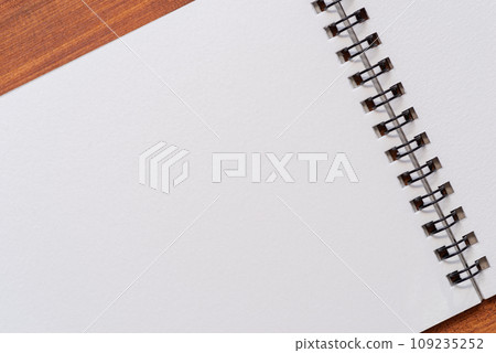 Plain note 109235252