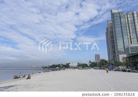 馬尼拉灣海灘，馬尼拉居民的休閒場所 109235828
