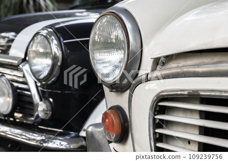 Headlights of old timers. Close up photo with selective focus 109239756