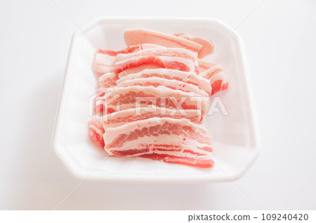 Pork belly for yakiniku Pork belly for yakiniku 109240420