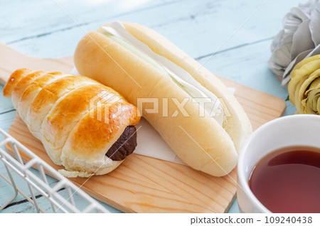 Sweet bread and coffee Sweet bread and coffee 109240438