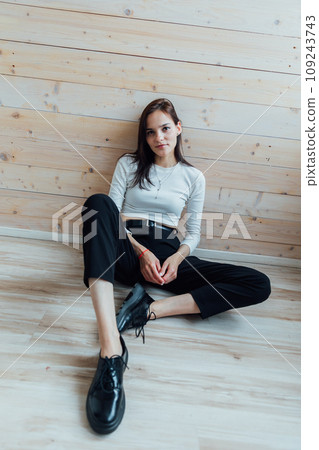 Portrait of a beautiful woman 25 years old with dark hair 109243743