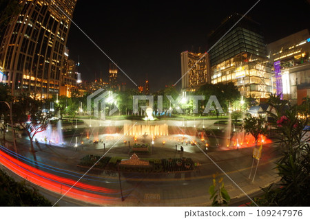 泰國首都曼谷,Phrom Phong車站週邊,Benjasiri公園,Benjasiri公園 泰國首都曼谷,Phrom Phong車站週邊,Benjasiri公園,Benjasiri公園 109247976