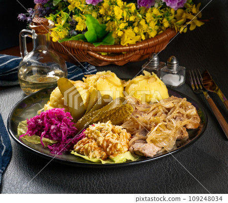 Pork tenderloin stewed in onions. Pork tenderloin stewed in onions. 109248034