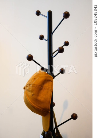 小學生的兒童房。掛衣服。 109249842