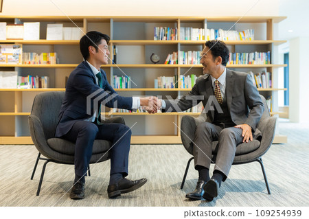 Interview/Photography/Interview image 109254939