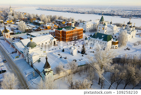 View of Spaso-Preobrazhensky monastery winter in Murom. View of Spaso-Preobrazhensky monastery winter in Murom. 109258210