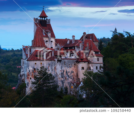 Bran castle, Brasov, Romania 109258440