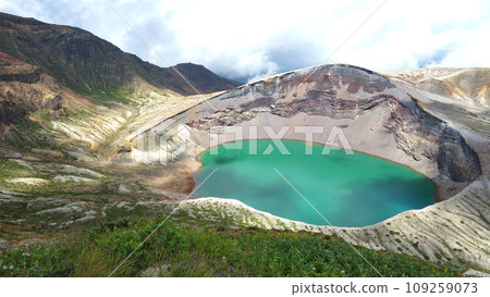 綠色的火山湖 109259073