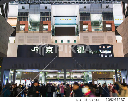 京都站中央口 *部分柔焦 京都站中央口 *部分柔焦 109263387