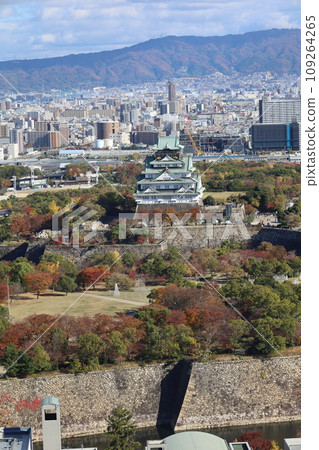 Osaka in November, Osaka Castle Park with autumn leaves, Osaka Business Park with a view of Osaka Castle in the autumn sky, a new hotel Osaka in November, Osaka Castle Park with autumn leaves, Osaka Business Park with a view of Osaka Castle in the autumn sky, a new hotel 109264265
