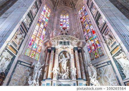 Ornamental altar in Metropolitan Cathedral-Basilica of the Nativity of Saint Mary, aka Duomo, Milan, Italy 109265564
