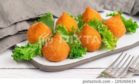Chicken coxinha, chicken Brazilian snacks Chicken coxinha, chicken Brazilian snacks 109266634