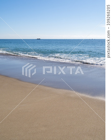 小地濱。愛知縣田原市。 （垂直構圖） 109268205