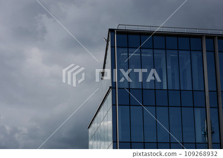 image of glass office building 109268932