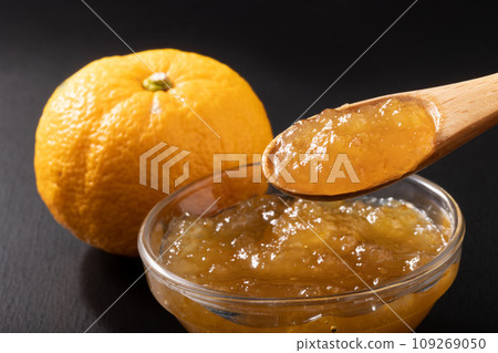 柚子和蜂蜜果醬 柚子和蜂蜜果醬 109269050