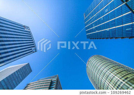 Japan's Yokohama cityscape Skyscrapers...Buildings in front of Shin-Takashima Station, era of wisdom = November 2nd Japan's Yokohama cityscape Skyscrapers...Buildings in front of Shin-Takashima Station, era of wisdom = November 2nd 109269462