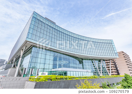 岩手縣盛岡市,岩手縣資訊交流中心愛奈,陽光明媚的日子 岩手縣盛岡市,岩手縣資訊交流中心愛奈,陽光明媚的日子 109270579