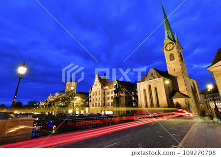 Beautiful night view of historic city center of Zurich, Switzerland. 109270708
